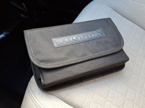 Used 2023 Honda HR-V LX image 25