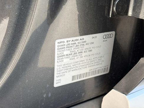 Used 2022 Audi Q5 2.0T Premium Plus w/ Premium Plus Package AWD/4WD image 31