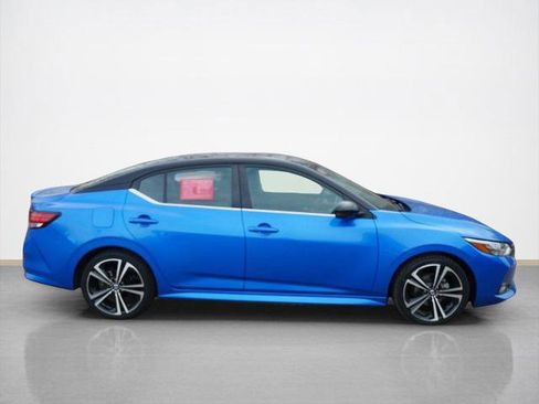 Certified 2021 Nissan Sentra SR image 2