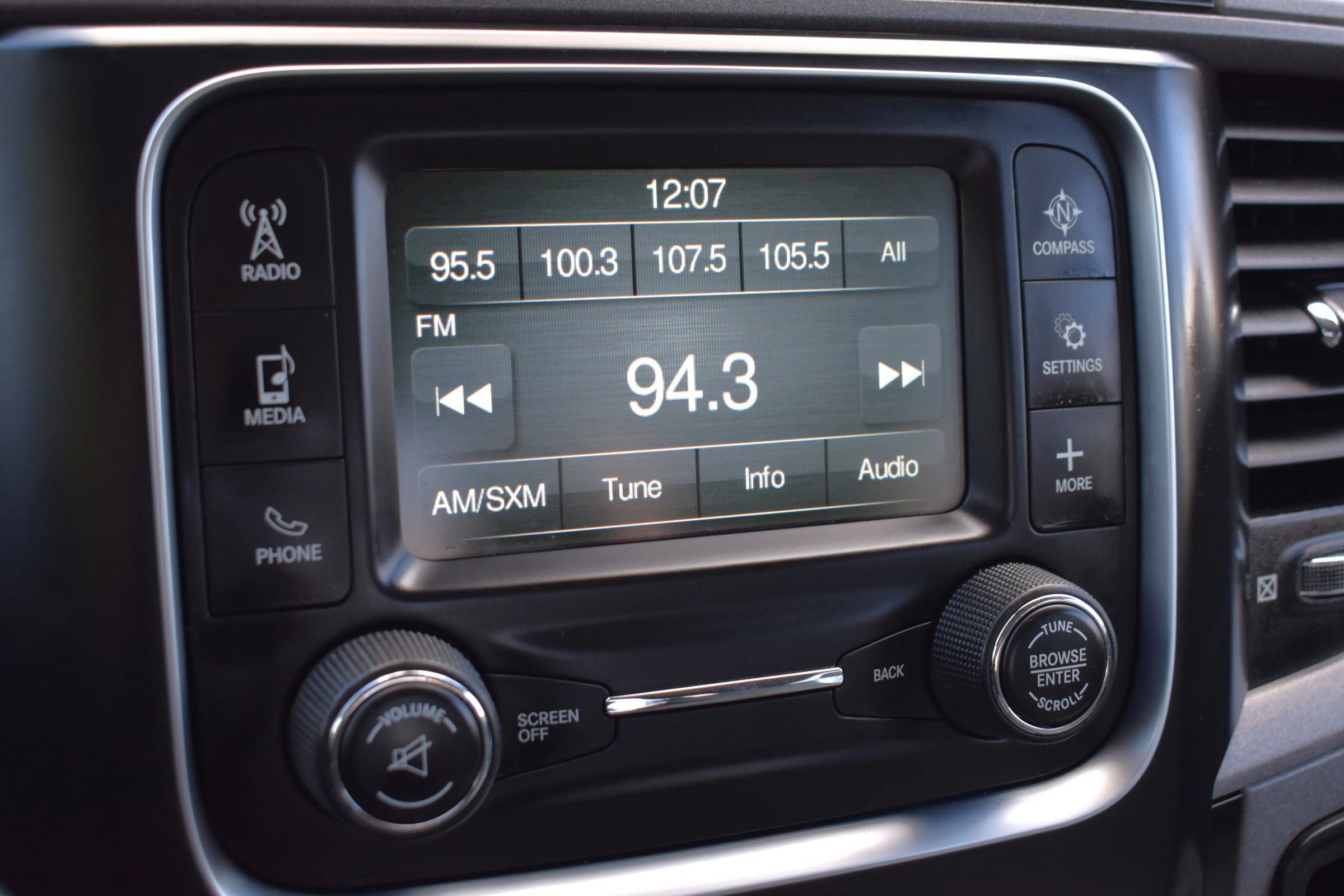 Used 2019 RAM 1500 Tradesman w/ Tradesman SXT Package AWD/4WD image 66