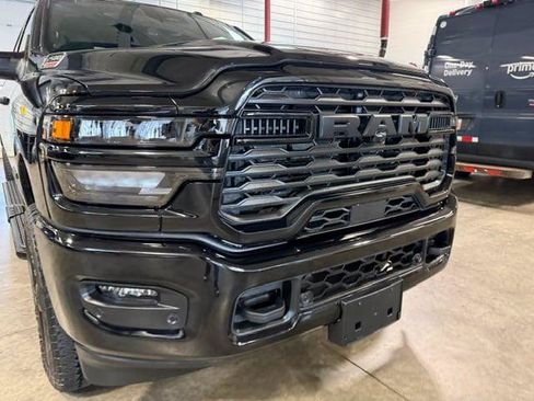 Certified 2026 RAM 2500 Big Horn AWD/4WD image 2