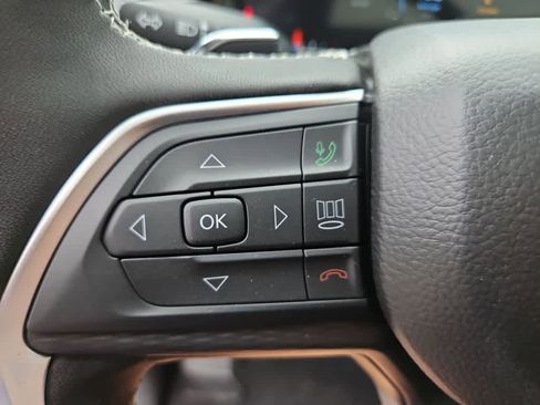 New 2025 Jeep Grand Cherokee L Altitude image 25