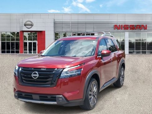 Certified 2023 Nissan Pathfinder SL w/ SL Premium Package image 10