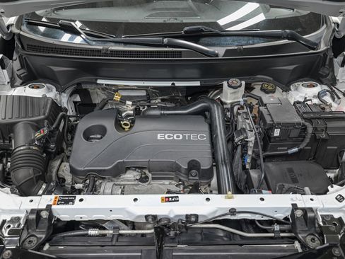 Used 2022 Chevrolet Equinox Premier image 10