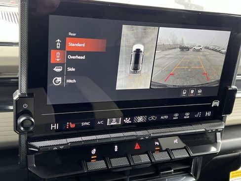 Used 2026 GMC Hummer EV SUV AWD/4WD image 22