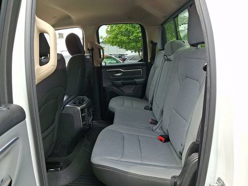Used 2019 RAM 1500 Big Horn AWD/4WD image 10
