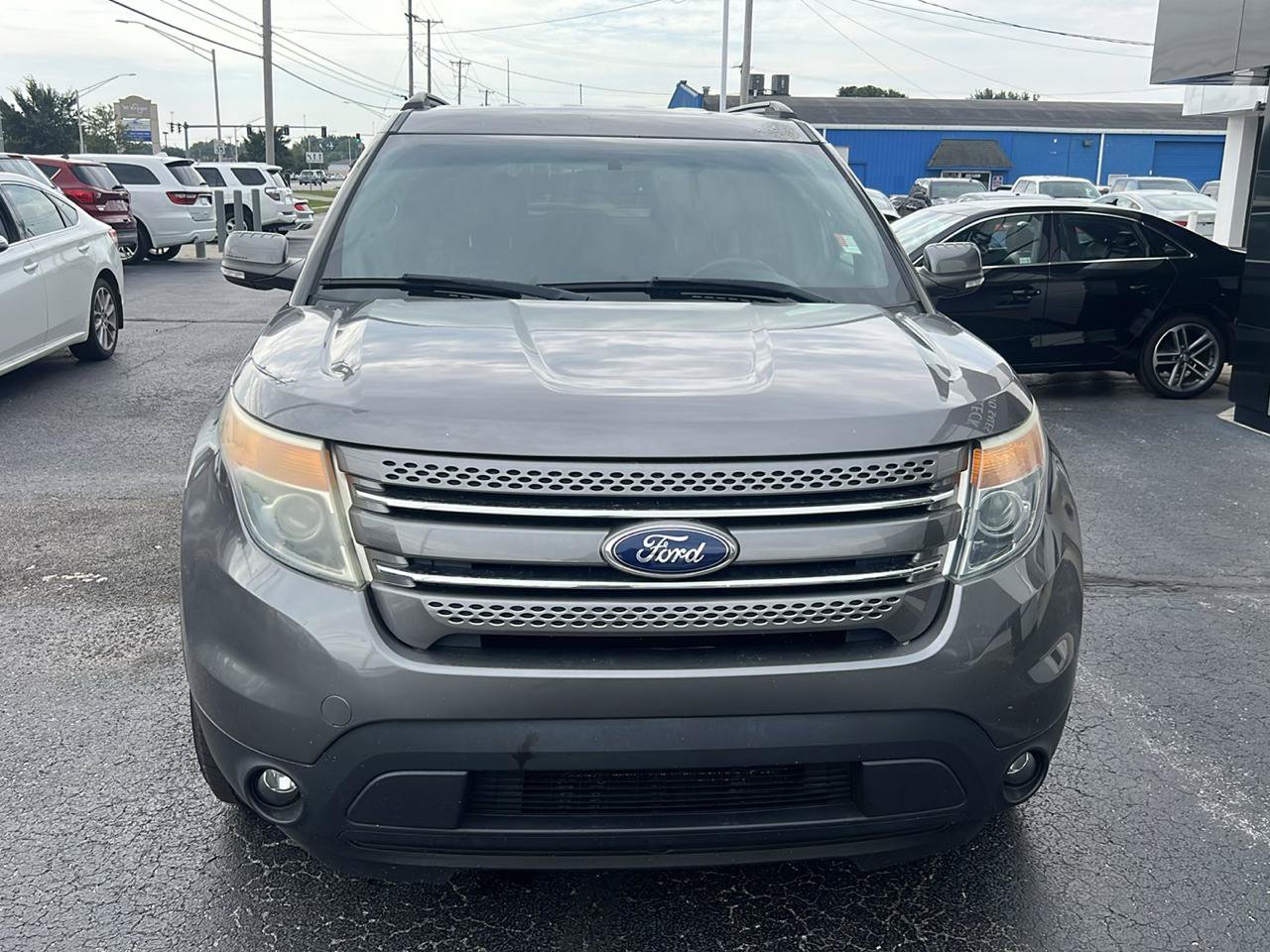 Used 2014 Ford Explorer Limited w/ Equipment Group 301A AWD/4WD image 9