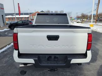 New 2026 Toyota Tacoma SR5 RWD video 4