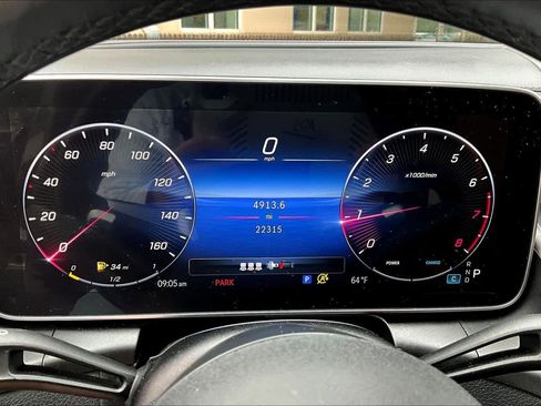 Used 2023 Mercedes-Benz GLC 300 4MATIC image 26