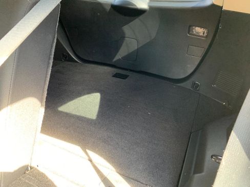 Used 2013 Nissan Rogue SV image 30