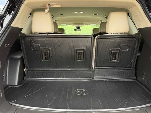 Used 2021 Buick Enclave Premium w/ Surround and Sites Package AWD/4WD image 29