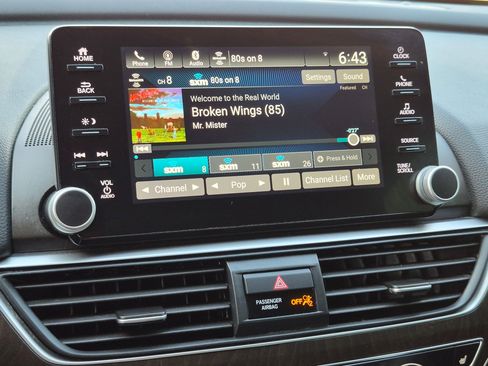 Certified 2018 Honda Accord EX-L image 19