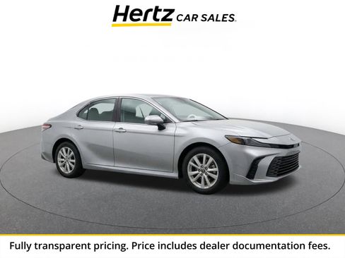 Used 2025 Toyota Camry LE FWD image 1