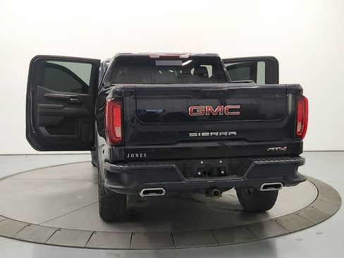 Used 2023 GMC Sierra 1500 AT4 w/ AT4 Premium Package AWD/4WD image 14