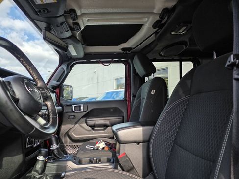 Used 2021 Jeep Wrangler Unlimited Sport AWD/4WD image 6