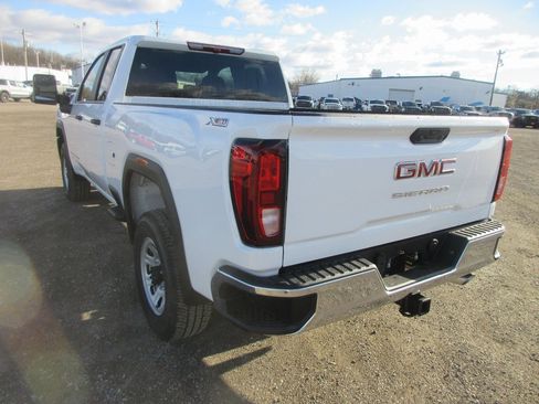 New 2026 GMC Sierra 2500 Pro image 9