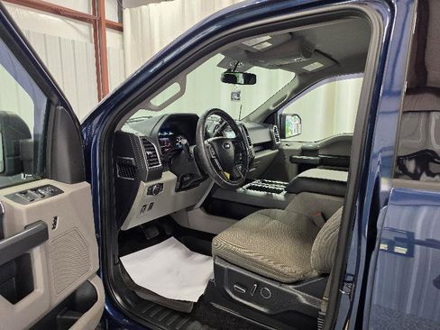 Used 2016 Ford F150 XLT w/ Equipment Group 302A Luxury RWD image 10