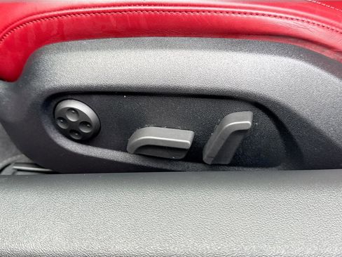 Used 2015 Audi R8 V8 image 19