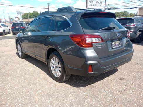 Used 2018 Subaru Outback 2.5i AWD/4WD image 5