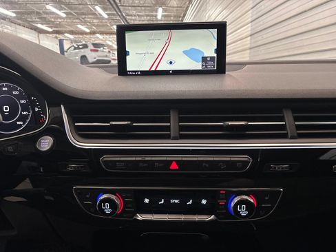 Used 2019 Audi Q7 3.0T Premium Plus w/ Premium Plus Package AWD/4WD image 18