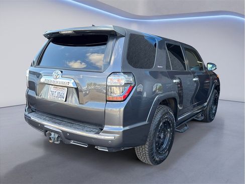 Used 2016 Toyota 4Runner Limited image 6