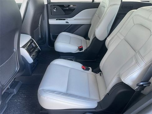 New 2025 Lincoln Aviator Reserve w/ Illumination Package image 13