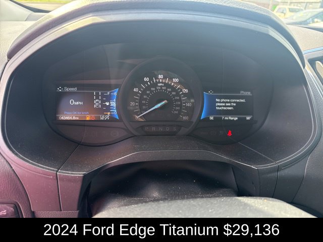 Used 2024 Ford Edge Titanium AWD/4WD image 19