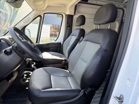 Used 2025 RAM ProMaster 3500 w/ Convenience Group FWD image 13