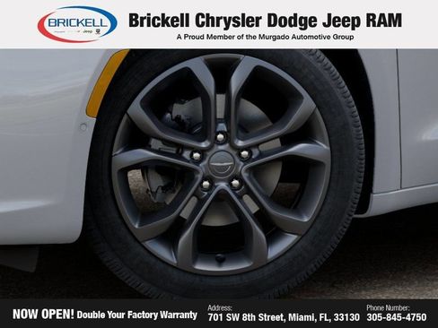 New 2026 Chrysler Pacifica Select FWD image 8