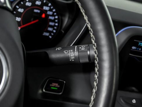 Used 2017 Chevrolet Camaro SS RWD image 30