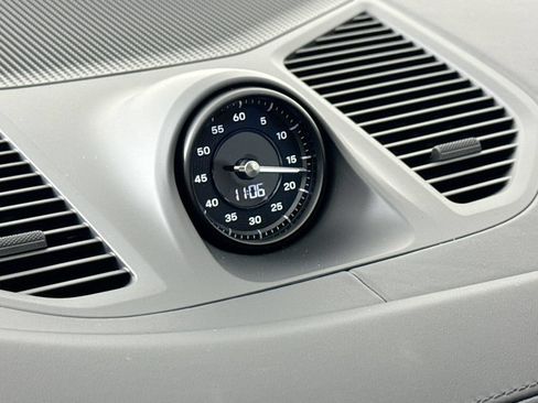 New 2026 Porsche Cayenne AWD/4WD image 17
