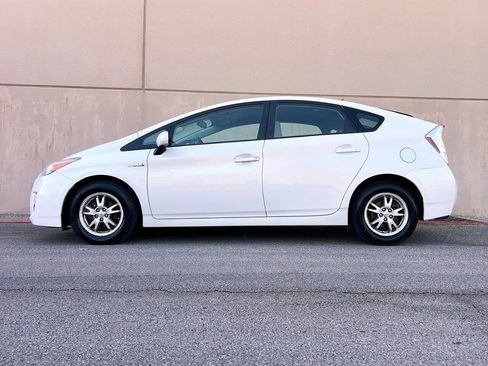 Used 2010 Toyota Prius Five image 20