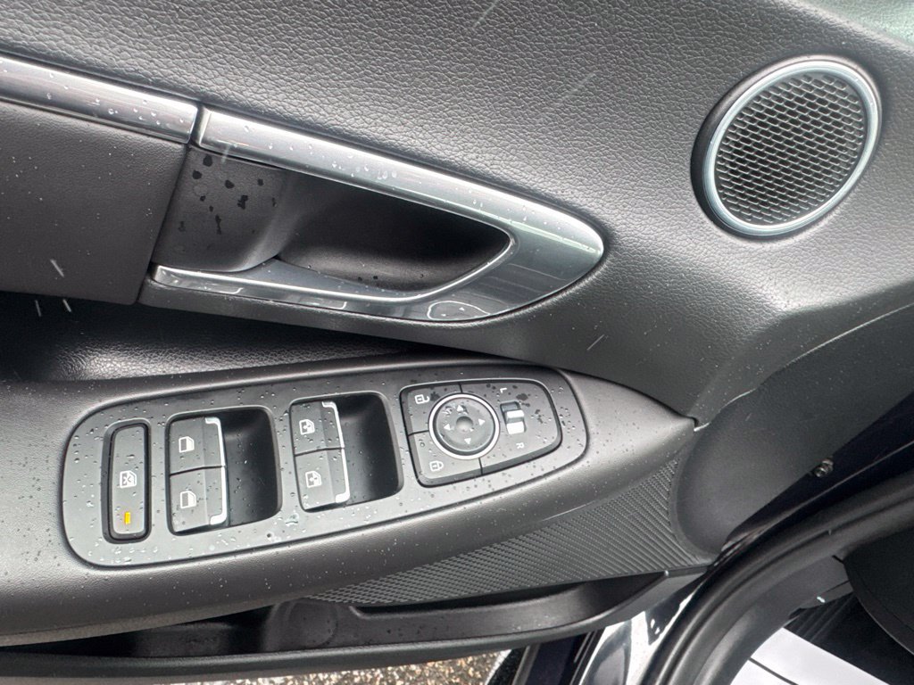 Certified 2023 Hyundai Sonata SEL FWD image 12