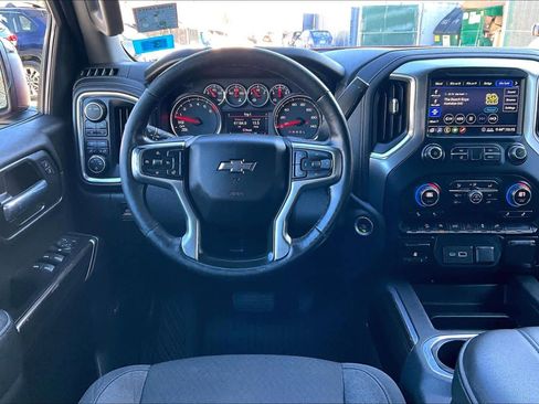 Used 2020 Chevrolet Silverado 1500 RST image 6