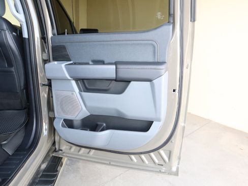 Used 2025 Ford F150 Lariat w/ Equipment Group 501A Mid image 45