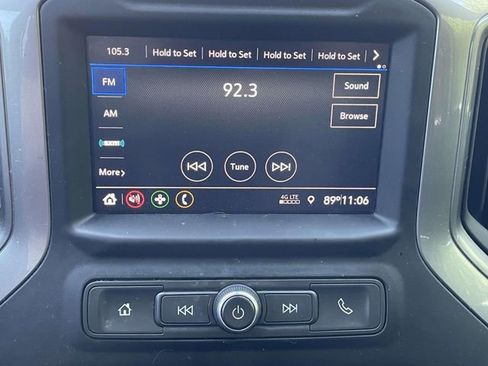 Used 2022 Chevrolet Silverado 1500 Custom w/ Safety Confidence Package AWD/4WD image 23