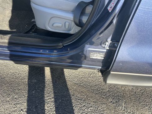 Used 2014 Subaru Forester 2.5i Premium w/ All-Weather Package image 9