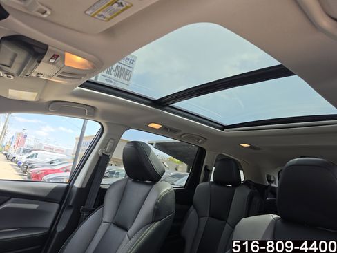 Used 2023 Subaru Ascent Onyx Edition AWD/4WD image 18