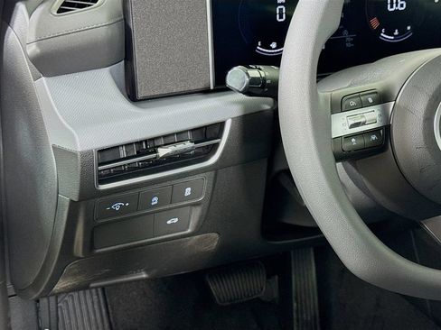 Used 2026 Hyundai Sonata SE FWD image 19