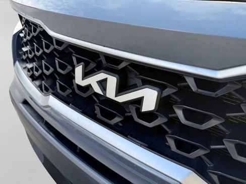Used 2023 Kia Sorento LX FWD image 6