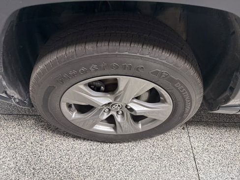 Used 2024 Toyota RAV4 XLE w/ Convenience Package image 3