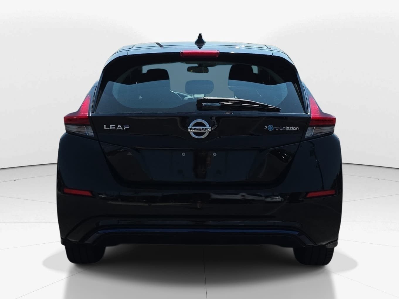Used 2022 Nissan Leaf S FWD image 7