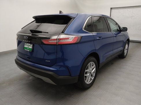 Used 2024 Ford Edge SEL image 9