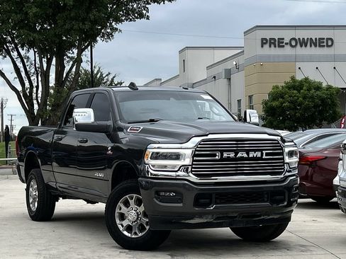 Used 2024 RAM 2500 Laramie w/ Safety Group AWD/4WD image 2