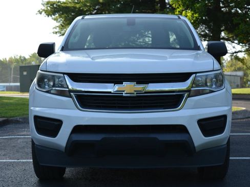 Used 2019 Chevrolet Colorado W/T RWD image 2