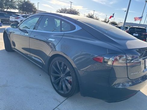 Used 2017 Tesla Model S P100D image 4