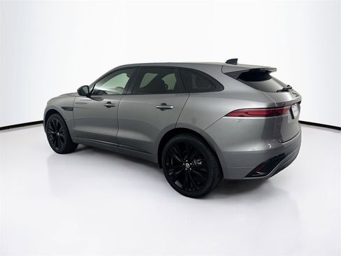 New 2025 Jaguar F-PACE R-Dynamic S image 33