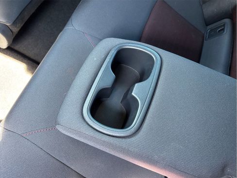 Used 2023 Toyota Corolla SE FWD image 31