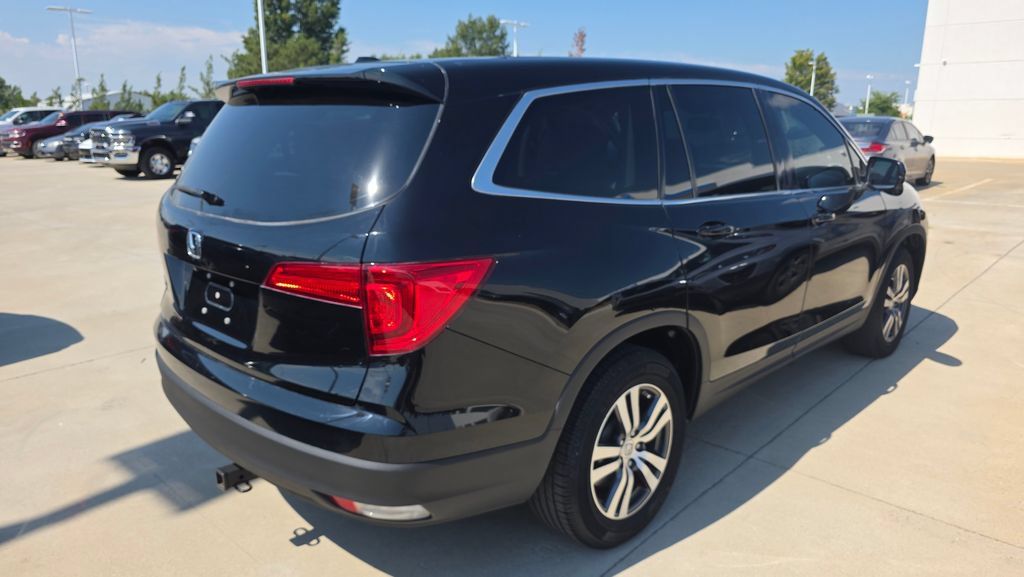 Used 2017 Honda Pilot EX-L image 5