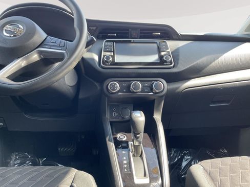 Used 2021 Nissan Kicks S FWD image 26